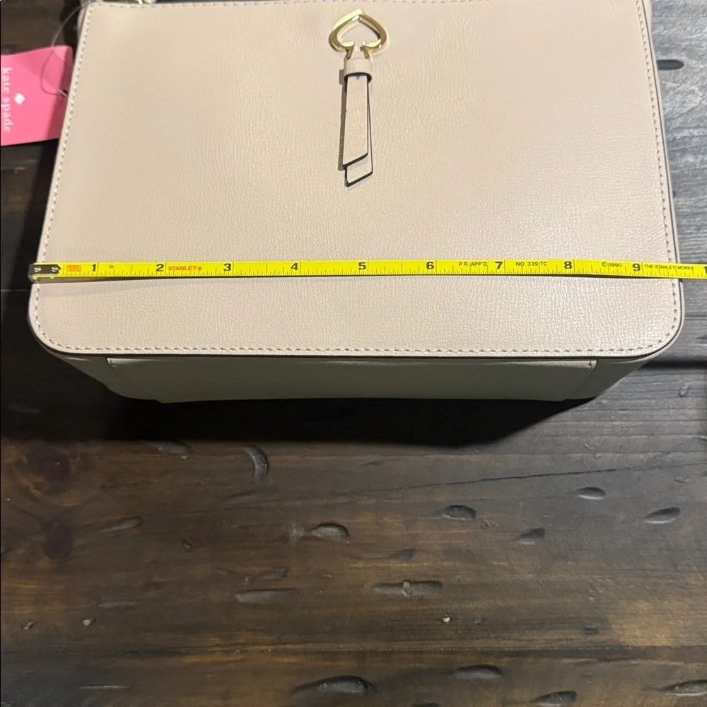 kate spade Warm Beige Leather Medium Top Zip Crossbody with Gold Heart Charm